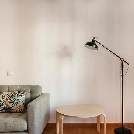 Cozy Rambla Del Raval Apartment Barcelona